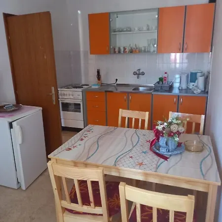 Holiday home Dubravka 1 *